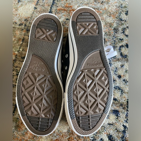 Converse Chuck Taylor All Star Low Top Sneakers Unisex: Men’s 4.5 / Women’s 6.5 - Picture 8 of 10